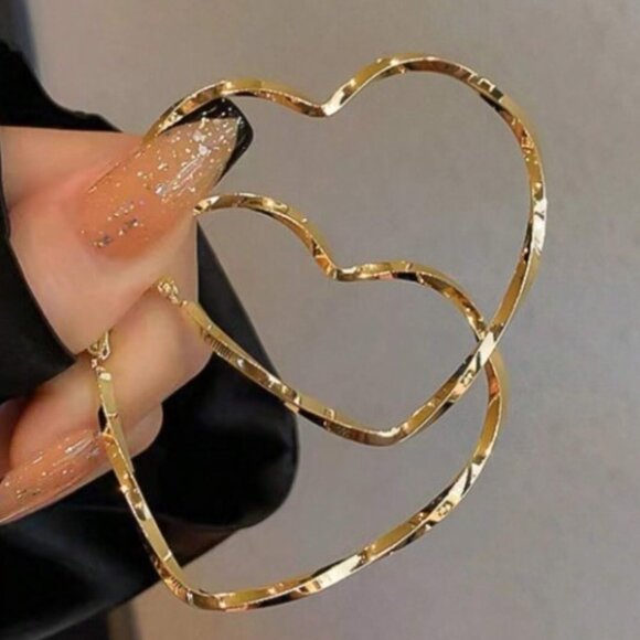 Classic Twisted Heart-Shaped Hoop Earrings Fashionable, Fun & Simple Design #185 - Picture 4 of 4